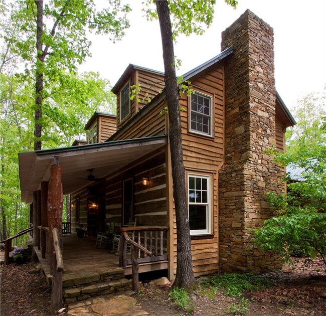 853 Bull Gap Rd in Talking Rock, GA - Building Photo - Building Photo