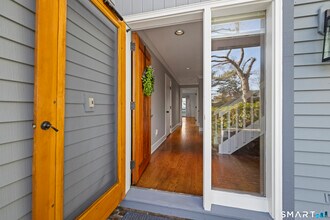 1 Island Dr in Norwalk, CT - Building Photo - Building Photo