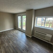 400 E Park Pl in Jeffersonville, IN - Building Photo - Building Photo