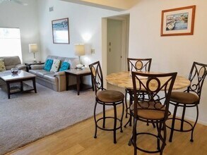 3801 Kingston Blvd in Sarasota, FL - Building Photo - Building Photo