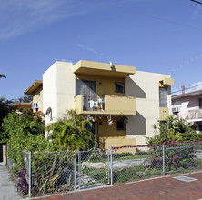 534 SW 13th Ave in Miami, FL - Building Photo - Building Photo