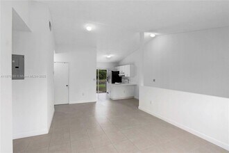7891 SW 152nd Ave in Miami, FL - Building Photo - Building Photo