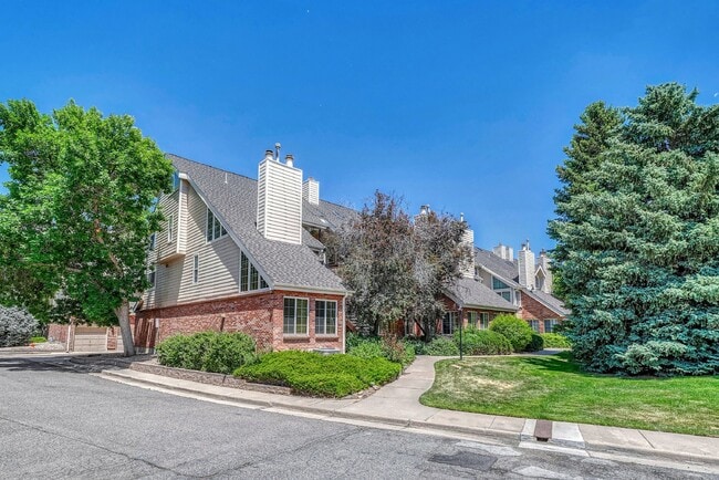 property at 13863 E Lehigh Ave