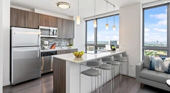 411 N Kingsbury St in Chicago, IL - Building Photo