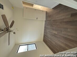 110 Santa Paula Ave in San Antonio, TX - Building Photo - Building Photo