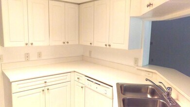 2730 Anzio Ct in Palm Beach Gardens, FL - Building Photo - Building Photo
