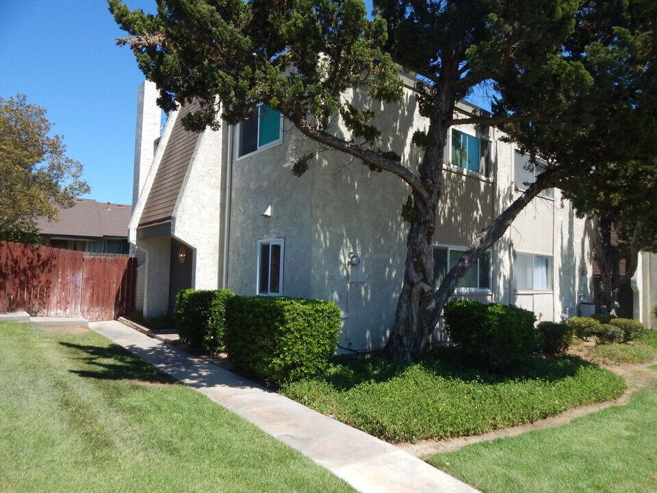 6148 Ave Juan Diaz in Riverside, CA - Building Photo