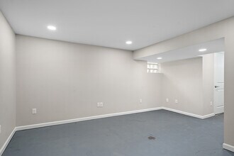 40 Victory Ln in Leetsdale, PA - Building Photo - Building Photo