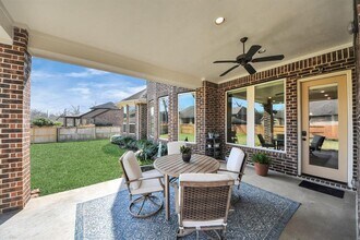 55 Little Rise Dr in Missouri City, TX - Foto de edificio - Building Photo
