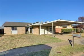 528 Park Center Blvd in Saginaw, TX - Building Photo