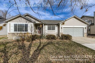 19111 E Clear Creek Dr in Parker, CO - Building Photo