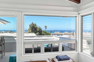 2005 Manhattan Ave in Hermosa Beach, CA - Building Photo - Building Photo