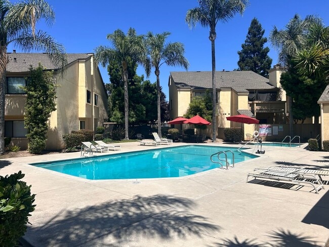 property at 3400 Sullivan Ct