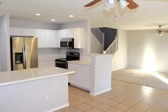 10817 W Taft St in Phoenix, AZ - Building Photo - Building Photo