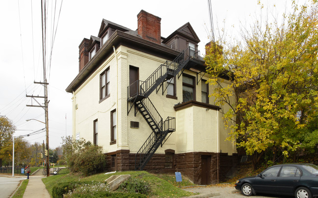 231 Roup Ave in Pittsburgh, PA - Building Photo - Building Photo