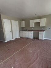 214 Chiricahua Ln in Jackson, MO - Building Photo - Building Photo