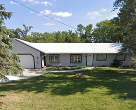 3443 McCormick Rd in West Lafayette, IN - Foto de edificio - Building Photo