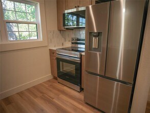 803 Oakland Ave in Austin, TX - Building Photo - Building Photo