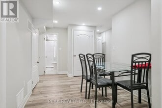 70 Daffodil Pl in Brampton, ON - Building Photo - Building Photo