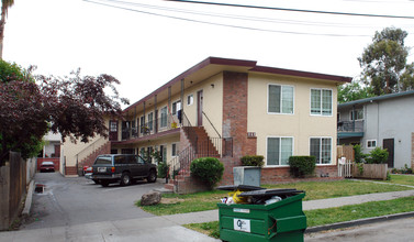 868 Calhoun St in San Jose, CA - Building Photo - Building Photo