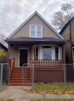 7939 S Burnham Ave in Chicago, IL - Building Photo