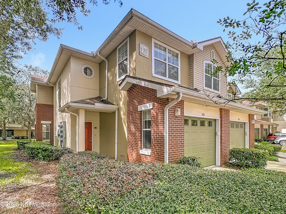 5663 Greenland Rd in Jacksonville, FL - Building Photo