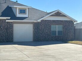 12007 Englewood Ave in Lubbock, TX - Building Photo