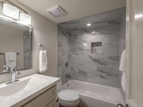 14703 Barryknoll Ln in Houston, TX - Building Photo - Building Photo