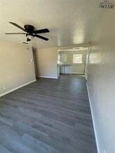 5001 Lakefront Dr in Wichita Falls, TX - Building Photo - Building Photo