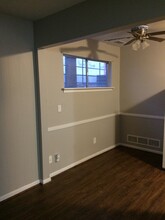 4031 Locust St, Unit 4 in Kansas City, MO - Foto de edificio - Building Photo