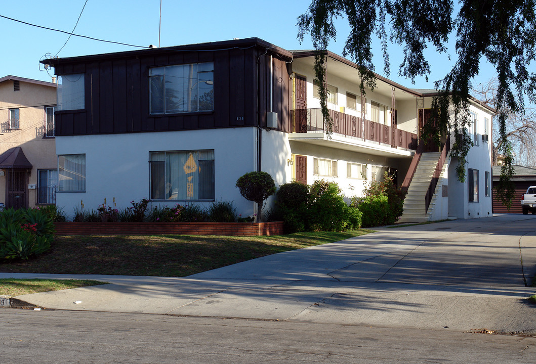 639 E Queen St in Inglewood, CA - Building Photo