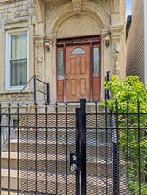 2915 W Jackson Blvd, Unit 3 in Chicago, IL - Building Photo - Building Photo