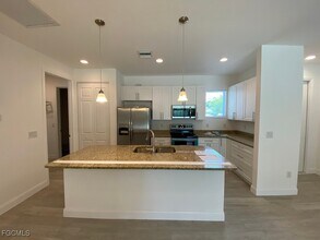 3423 SW 6th Pl in Cape Coral, FL - Building Photo - Building Photo