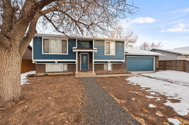 1875 Shawnee Dr in Colorado Springs, CO - Foto de edificio - Building Photo