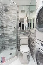 15 W 103rd St in New York, NY - Building Photo - Building Photo