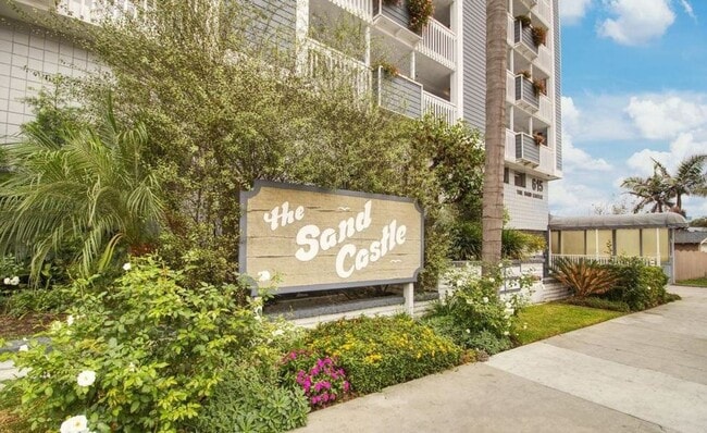 615 Esplanade in Redondo Beach, CA - Building Photo - Building Photo