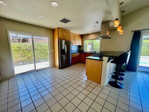 3650 E Mesquite Ave in Palm Springs, CA - Building Photo - Building Photo