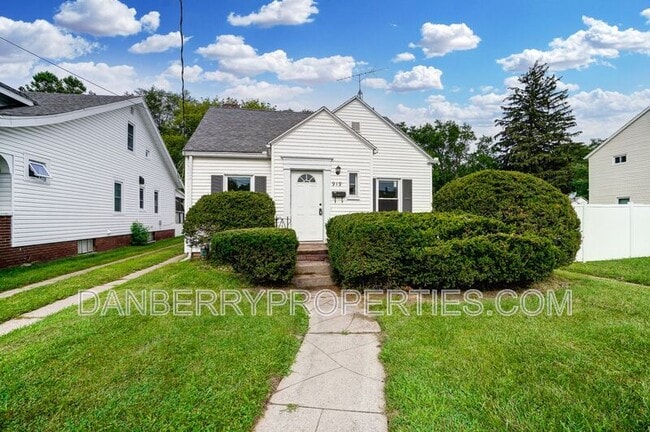 property at 919 Brookley Blvd