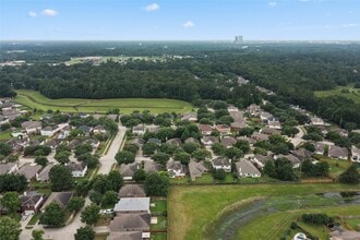 32227 Willow Creek Park in Conroe, TX - Building Photo - Building Photo