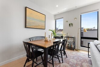 340 W 2nd St in Boston, MA - Building Photo - Building Photo