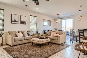 2978 Tranquil Brook Ave in Henderson, NV - Building Photo - Building Photo