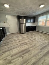 61 Esten Ave in Pawtucket, RI - Building Photo - Building Photo