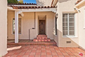 144 S La Peer Dr in Beverly Hills, CA - Building Photo - Building Photo