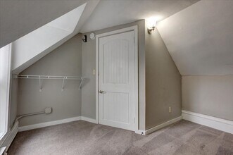 317 13th Ave W in Menomonie, WI - Building Photo - Building Photo