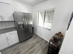 4658 Longwater Chase in Sarasota, FL - Building Photo - Building Photo