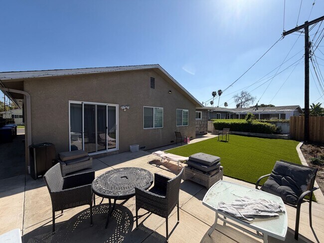 4920 Art St in San Diego, CA - Building Photo - Building Photo