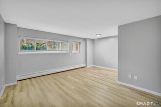 279 Oakville Ave in Waterbury, CT - Building Photo - Building Photo