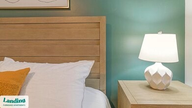 777 Preston St, Unit 12J in Houston, TX - Building Photo - Building Photo