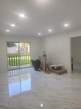 4713 NW 7th St in Miami, FL - Building Photo - Building Photo