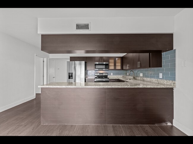 2133 NE 56th Ct in Fort Lauderdale, FL - Building Photo - Building Photo